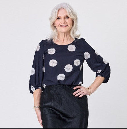 Annette Top Black Dot