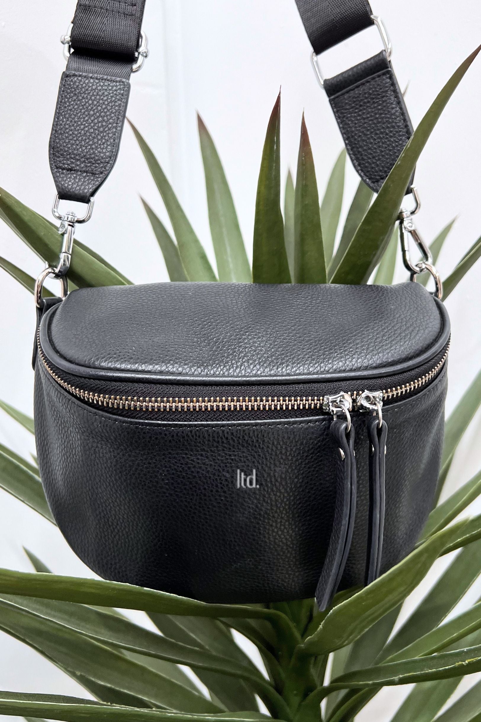 Dani Leather Crossover Bag - Jet