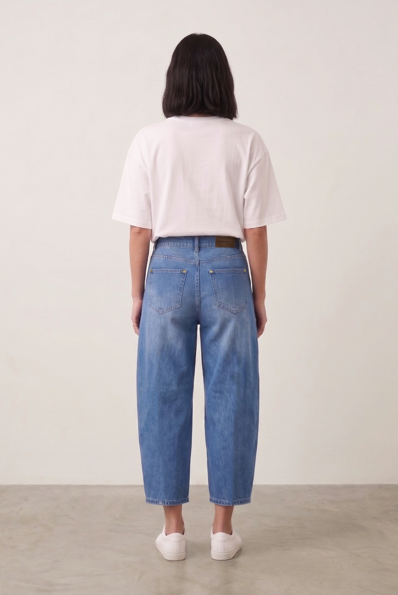 Tuca Barrel Jeans