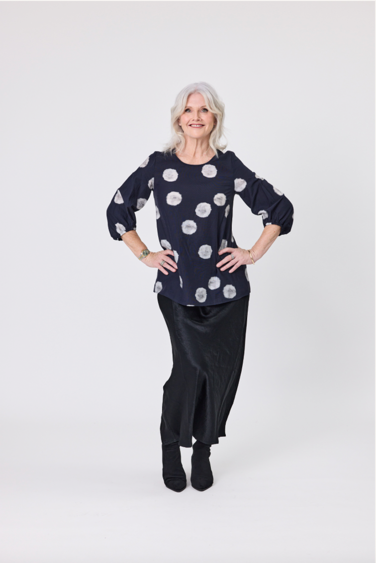 Annette Top Black Dot