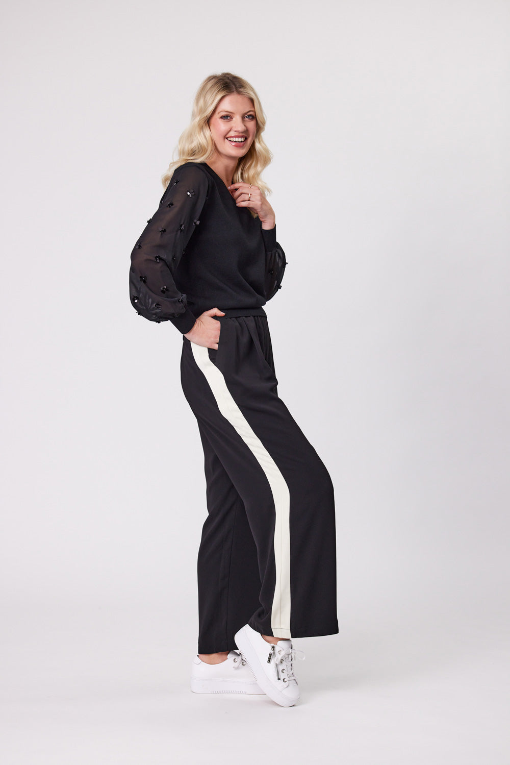 Darla Pant Black Cream