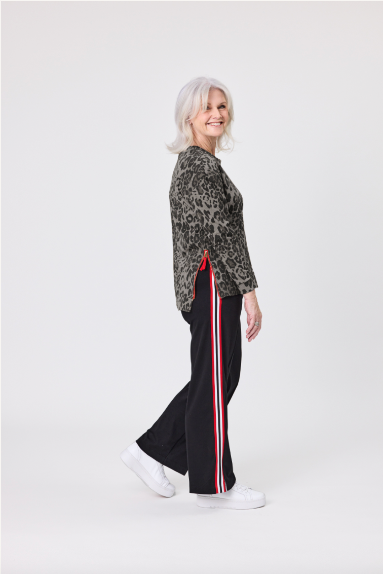 Olga Top Grey Leopard